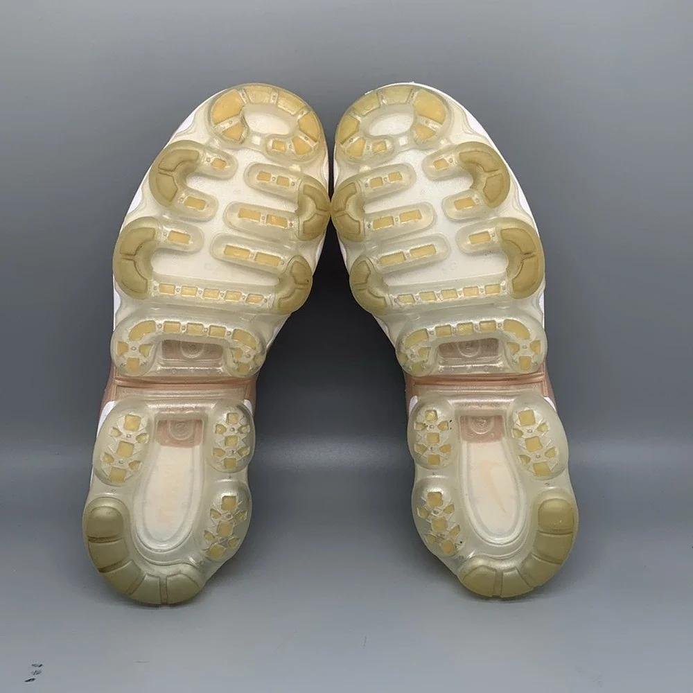 Nike Air VaporMax Plus Pink Oxford DM8327-600 Women's‎ Sz 8.5